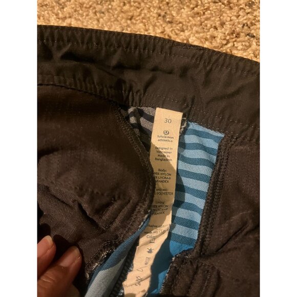 Lululemon Kahuna Blue Mens Shorts Sz 30 - Picture 10 of 10